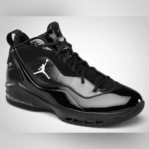 Jordan Melo M8 Blackout 2011 collector sneakers 10.5